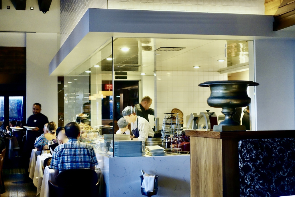 Restaurant Marché Moderne Newport Beach California USA Restaurant Marché Moderne Newport Beach California USA - American southwest in style